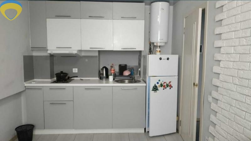 продажа однокомнатной квартиры номер A-174321 в Суворовском районе, фото номер 6